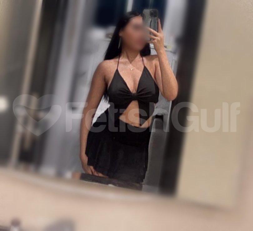 reina-indonesian-escort-in-riyadh-fetishgulf-2-jpg