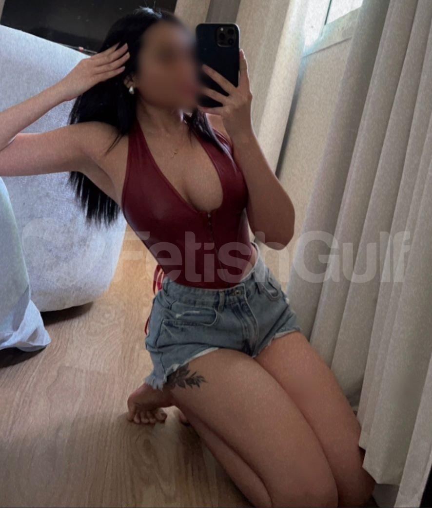 reina-indonesian-escort-in-riyadh-fetishgulf-21-jpg