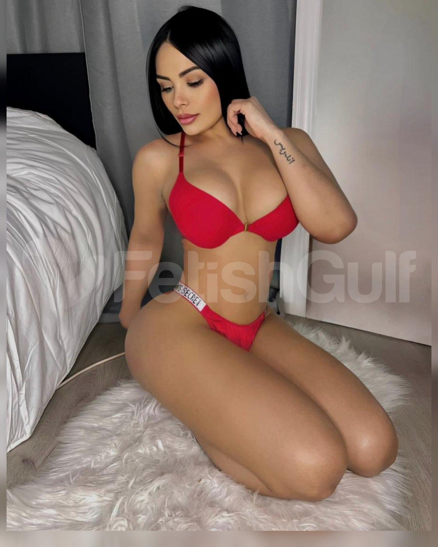 sofia-perez-colombian-escort-in-abu-dhabi-fetishgulf-8-jpg